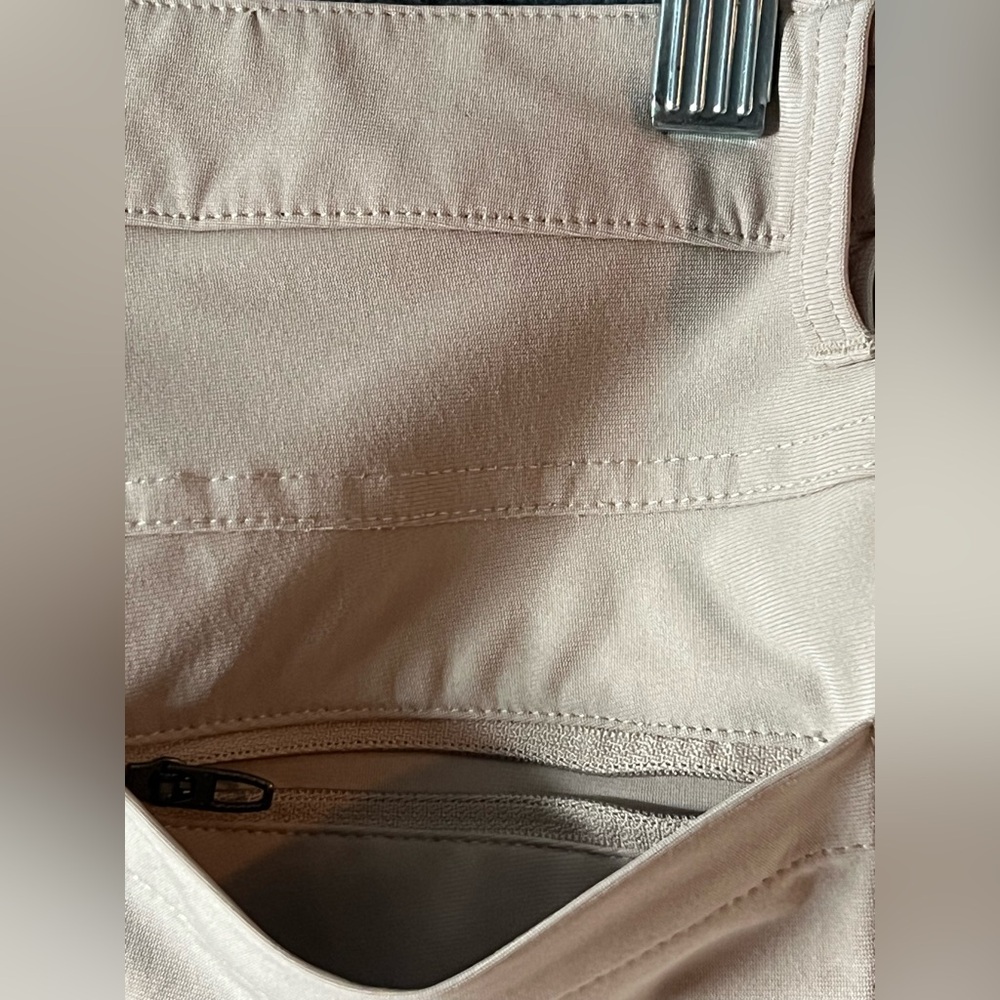 Lululemon ABC Warpstreme Men’s Chino Pants khaki tan Performance Tech Stretch 30 - Picture 10 of 16